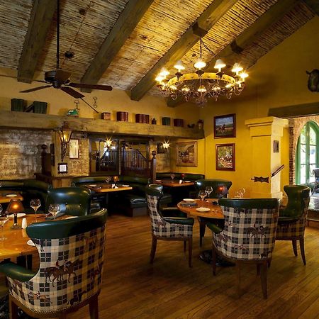 Harris Ranch Inn And Restaurant Huron Exterior foto